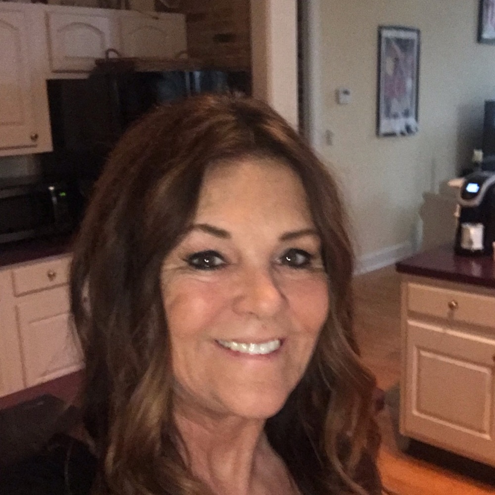 Meet your Posher, Lisa